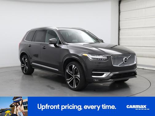 2024 Volvo XC90 B6 Ultimate Bright Theme