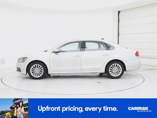 Silver 2016 Volkswagen Passat SE