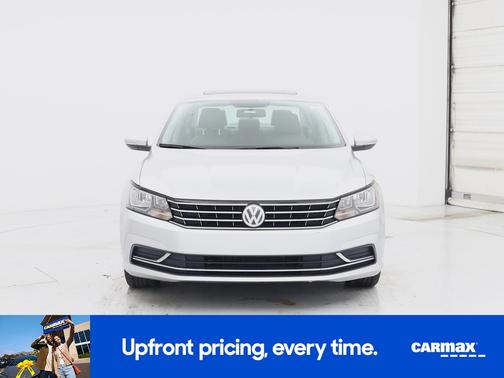 Silver 2016 Volkswagen Passat SE