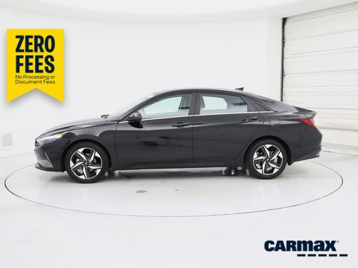Black 2023 Hyundai ELANTRA Limited