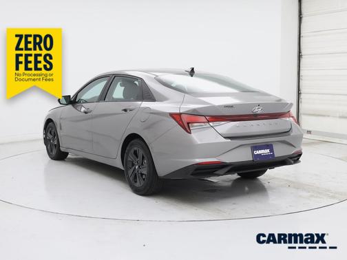 Gray 2022 Hyundai ELANTRA SEL