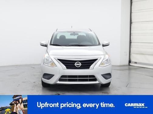 2018 Nissan Versa SV