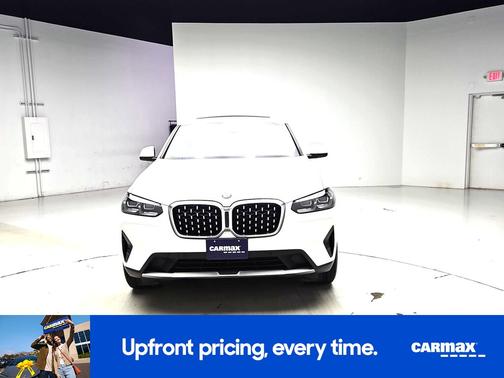 2024 BMW X4 XDrive30i