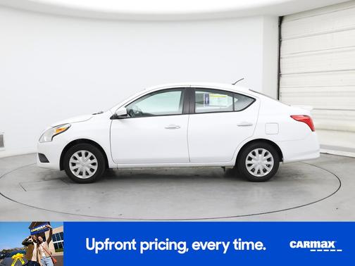 2019 Nissan Versa SV