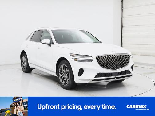 White 2022 Genesis GV70