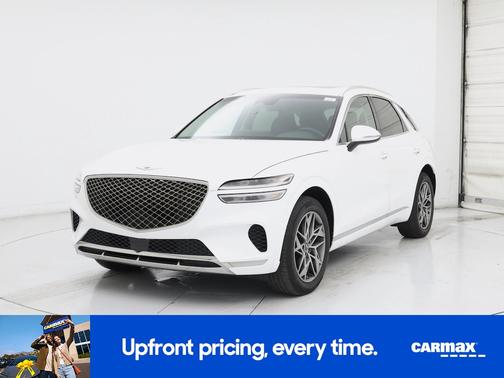 White 2022 Genesis GV70