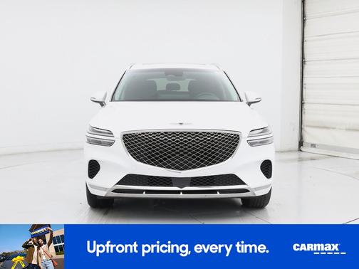 White 2022 Genesis GV70