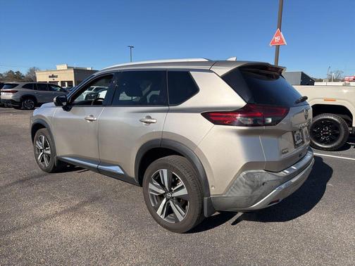 2022 Nissan Rogue Platinum