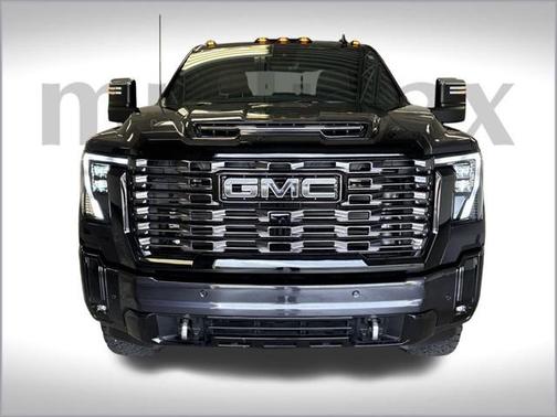 2025 GMC Sierra 3500 Denali