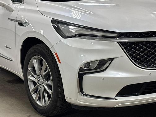 2023 Buick Enclave Avenir AWD