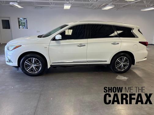 2017 INFINITI QX60 Base