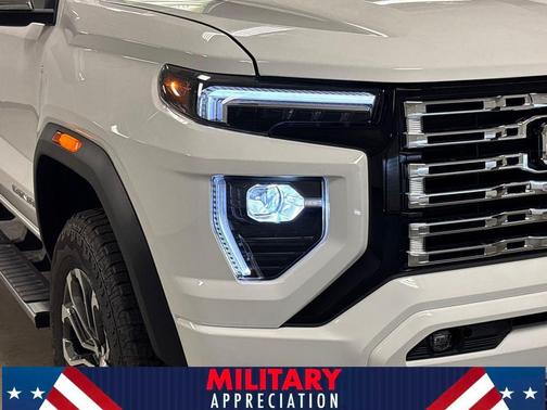 2025 GMC Canyon Denali