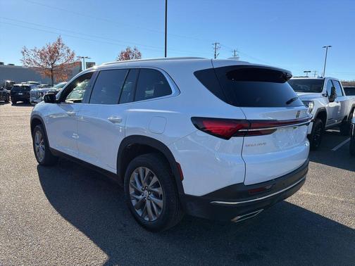2025 Buick Enclave Preferred FWD