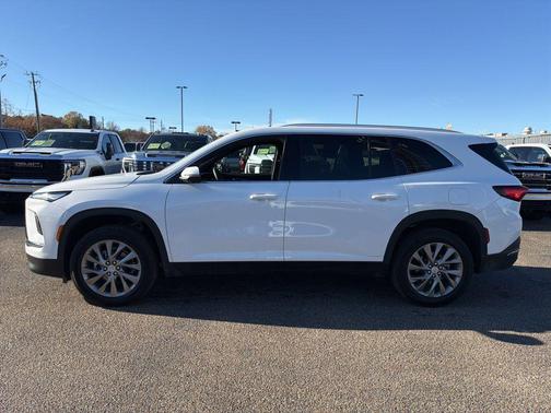 2025 Buick Enclave Preferred FWD