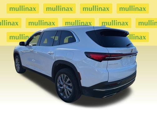 2025 Buick Enclave Preferred FWD