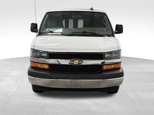 2024 Chevrolet Express 2500 RWD 2500 Regular Wheelbase WT