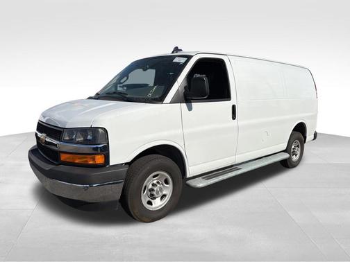 2024 Chevrolet Express 2500 RWD 2500 Regular Wheelbase WT