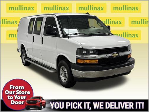 2024 Chevrolet Express 2500 RWD 2500 Regular Wheelbase WT