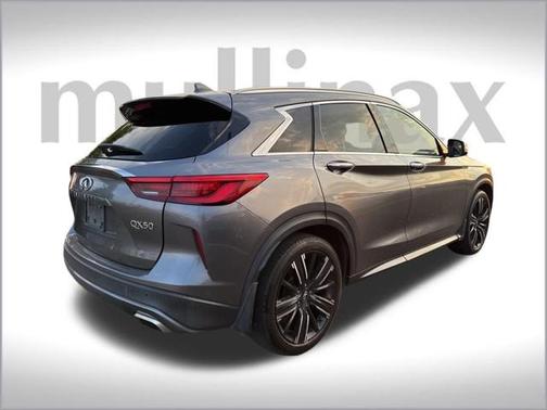 2021 INFINITI QX50 LUXE