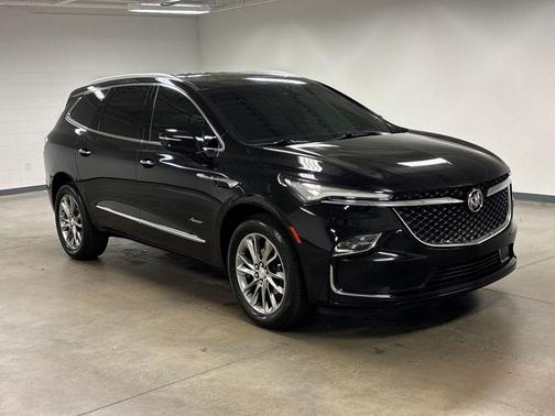 2022 Buick Enclave FWD Avenir
