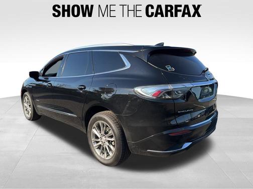 2022 Buick Enclave FWD Avenir