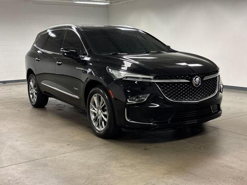2022 Buick Enclave FWD Avenir
