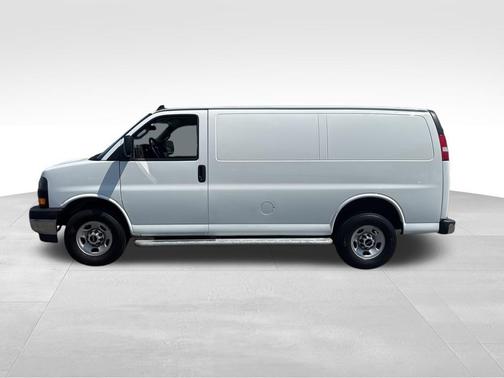 2023 GMC Savana 2500 Work Van
