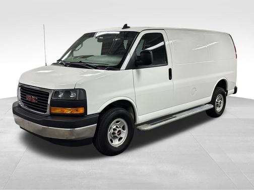 2023 GMC Savana 2500 Work Van