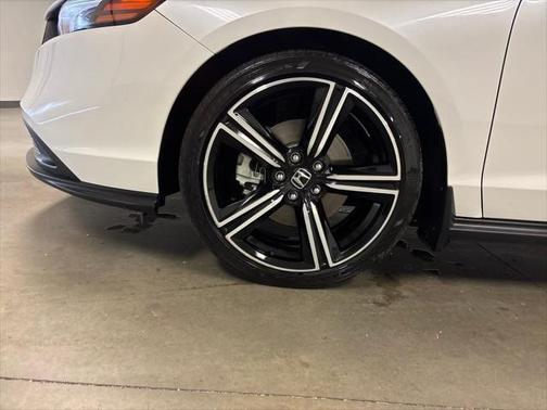 2023 Honda Accord Hybrid Base