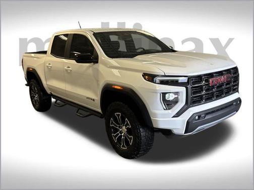 2023 GMC Canyon Base