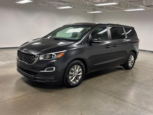 2021 Kia Sedona LX