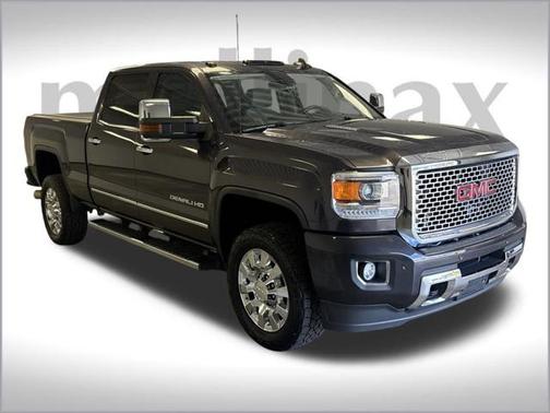 2016 GMC Sierra 2500 Denali