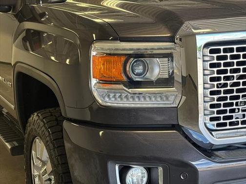 2016 GMC Sierra 2500 Denali