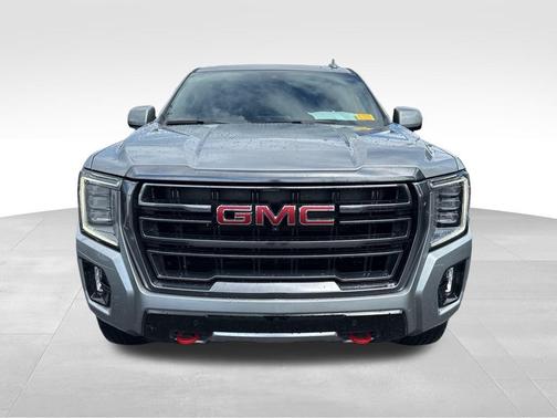 2024 GMC Yukon XL 4WD AT4