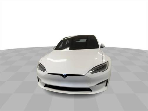 2022 Tesla Model S Base