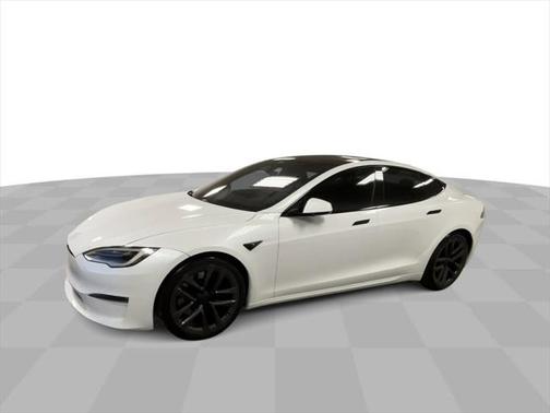 2022 Tesla Model S Base