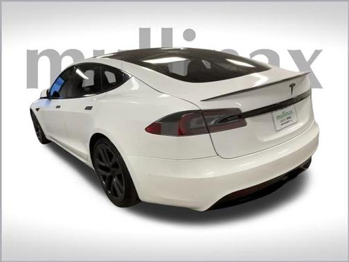 2022 Tesla Model S Base
