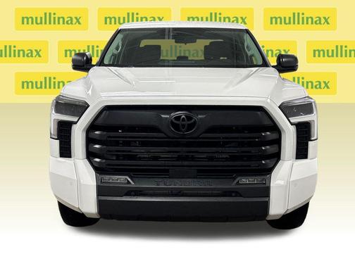 Ice Cap 2024 Toyota Tundra SR5