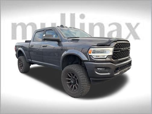 2022 RAM 2500 Big Horn Crew Cab 4x4 6'4' Box