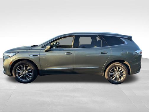 2024 Buick Enclave Avenir FWD