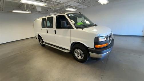 2022 GMC Savana 2500 Work Van