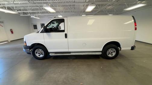 2022 GMC Savana 2500 Work Van