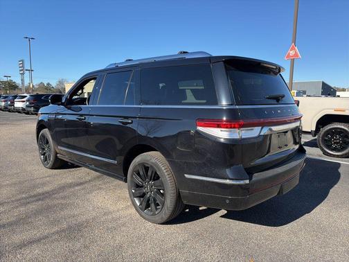 2022 Lincoln Navigator Reserve