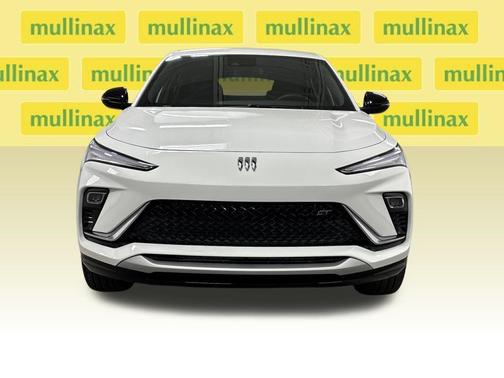 Summit White 2026 Buick Envista Sport Touring FWD