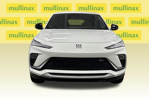 Summit White 2026 Buick Envista Sport Touring FWD