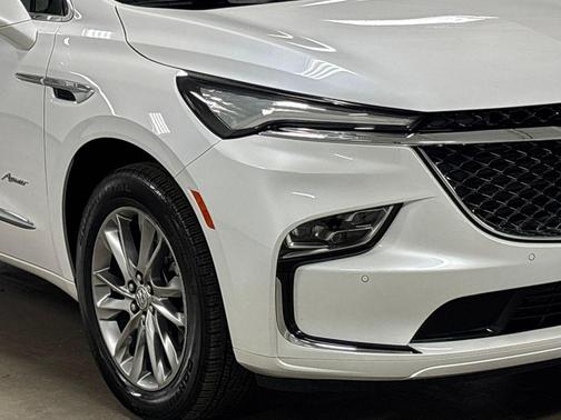 2024 Buick Enclave Avenir FWD