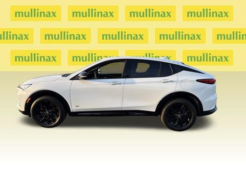 Summit White 2025 Buick Envista Sport Touring FWD