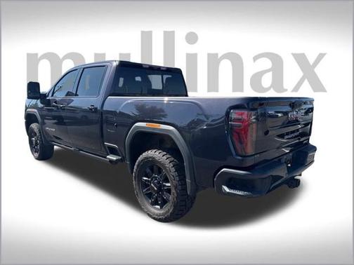 2024 GMC Sierra 2500 AT4