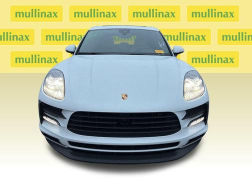 2020 Porsche Macan Base