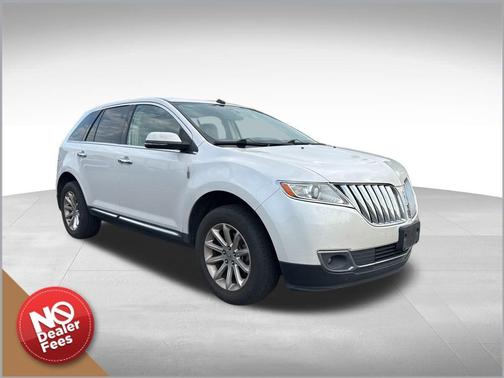 2015 Lincoln MKX Base